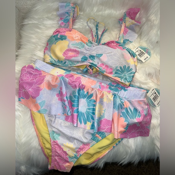 Island Soul Other - *NWT* Island Soul 2 piece floral bathing suit